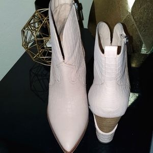 Jessica Simpson Wedge Boots Blush 9